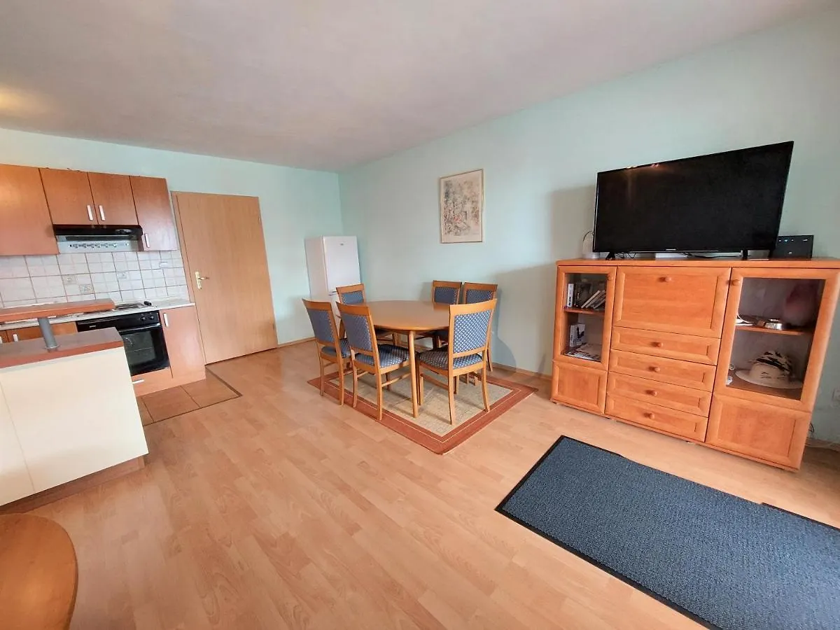 Apartmani Crikvenica 31856 - Peric 0*,  Croatia